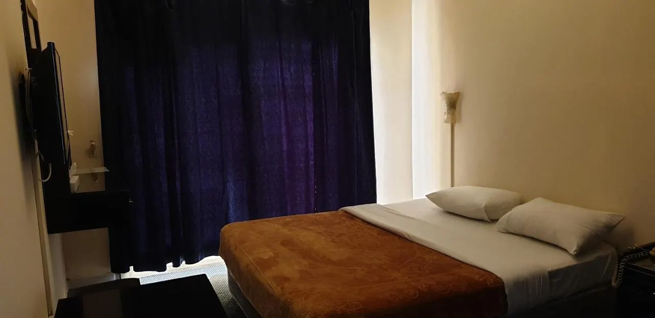 Royal Creek Hotel Dubai
